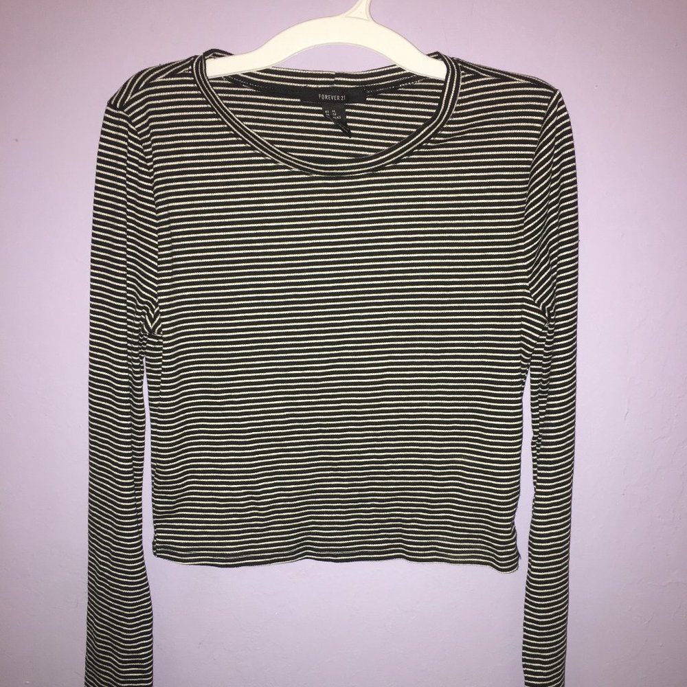Stripped Crop Top
